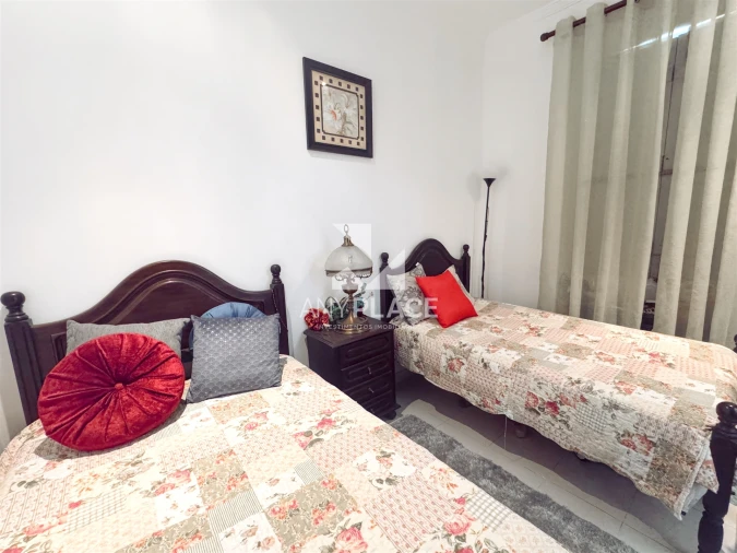 Moradia T4 para Venda em Loule (São Sebastião) Foto 48