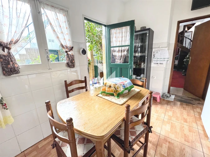 Moradia T4 para Venda em Loule (São Sebastião) Foto 31