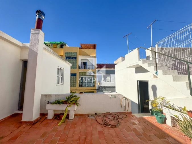 Moradia T4 para Venda em Loule (São Sebastião) Foto 3