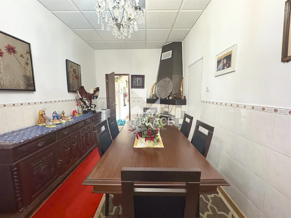 Moradia T4 para Venda em Loule (São Sebastião) Foto 45