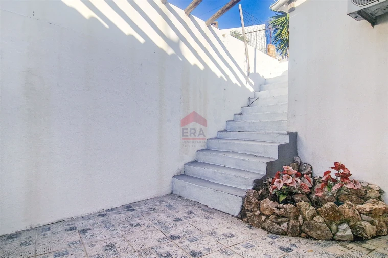 Moradia T2 para Venda em São Brás de Alportel Foto 12