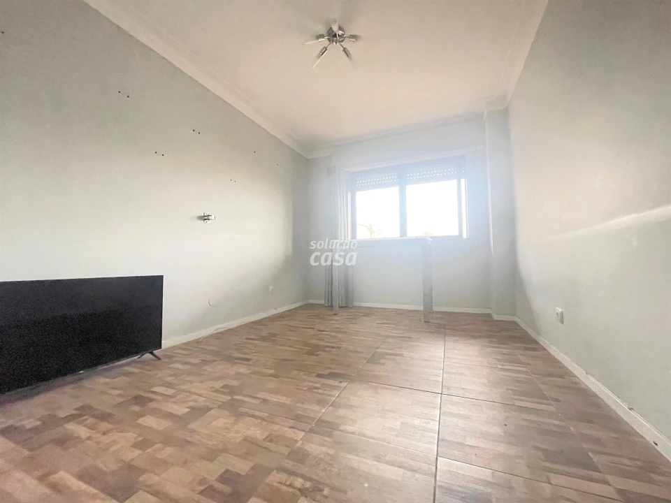 Apartamento T2 para Venda em Rio Tinto Foto 12