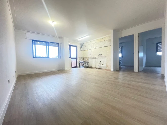 Apartamento T2 para Venda em Rio Tinto Foto 1