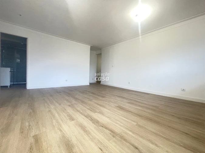 Apartamento T2 para Venda em Rio Tinto Foto 4