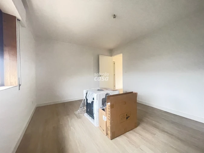 Apartamento T2 para Venda em Rio Tinto Foto 10