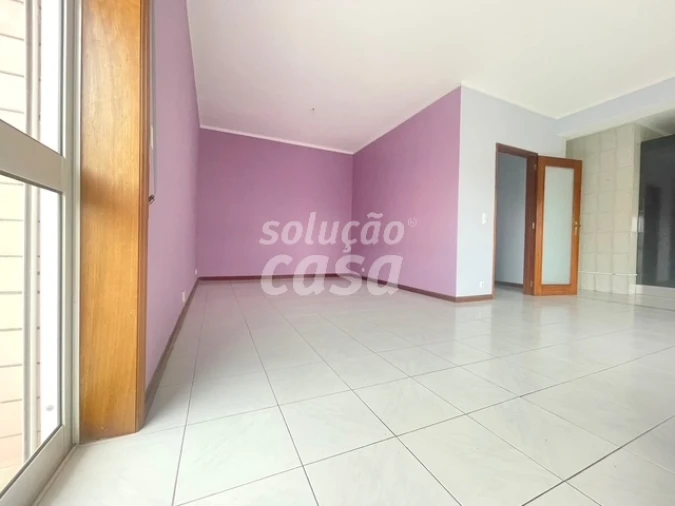 Apartamento T2 para Venda em Baguim do Monte (Rio Tinto) Foto 2