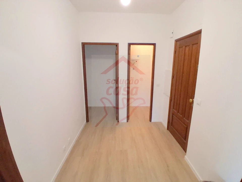 Apartamento T2 para Venda em Baguim do Monte (Rio Tinto) Foto 21