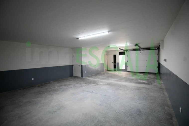 Moradia T3 para Venda em Aveiras de Cima Foto 33