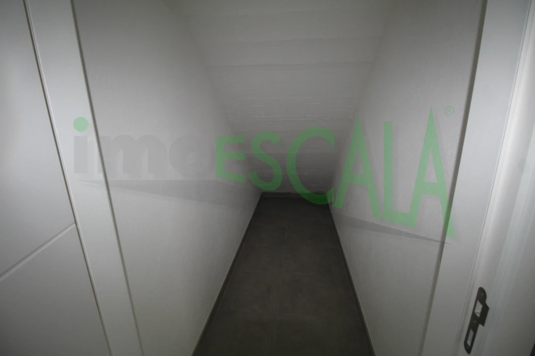 Moradia T3 para Venda em Aveiras de Cima Foto 31