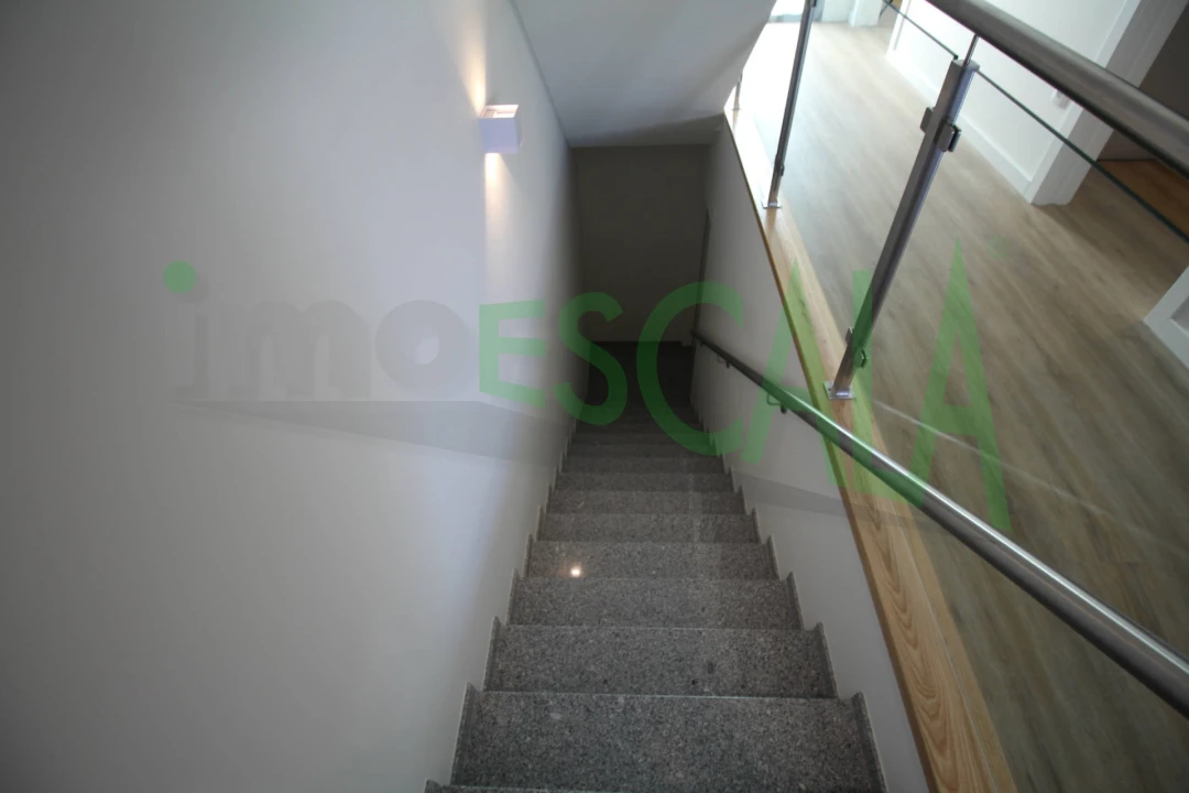 Moradia T3 para Venda em Aveiras de Cima Foto 24