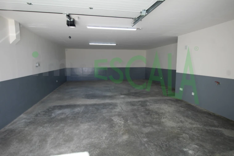 Moradia T3 para Venda em Aveiras de Cima Foto 30