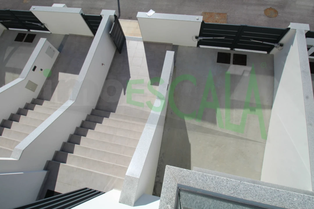 Moradia T3 para Venda em Aveiras de Cima Foto 35