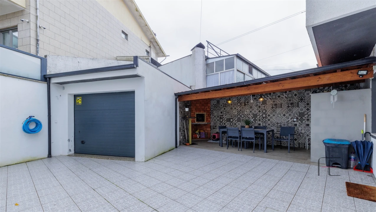 Moradia T4 para Venda em Ermesinde Foto 38