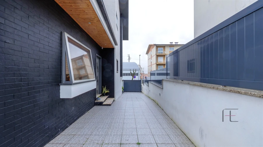 Moradia T4 para Venda em Ermesinde Foto 40