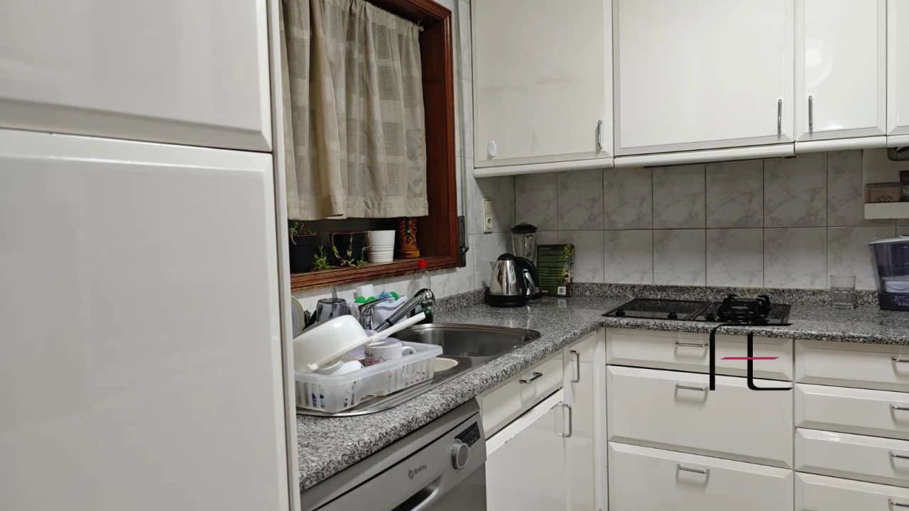 Moradia T3 para Venda em Fajões Foto 10