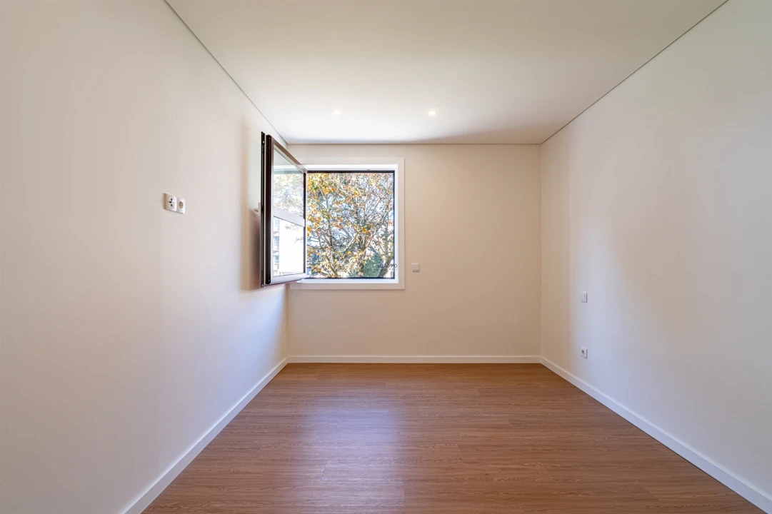 Apartamento T4 para Venda em Ramalde Foto 11