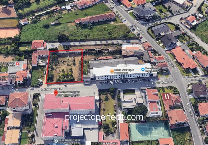 Terreno para Venda em Paços de Brandão Foto 4