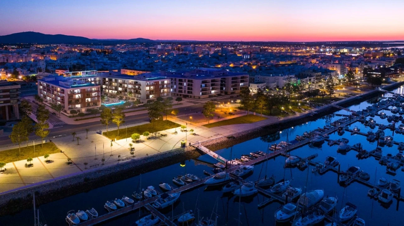 Apartamento T3 para Venda em Olhão Foto 6