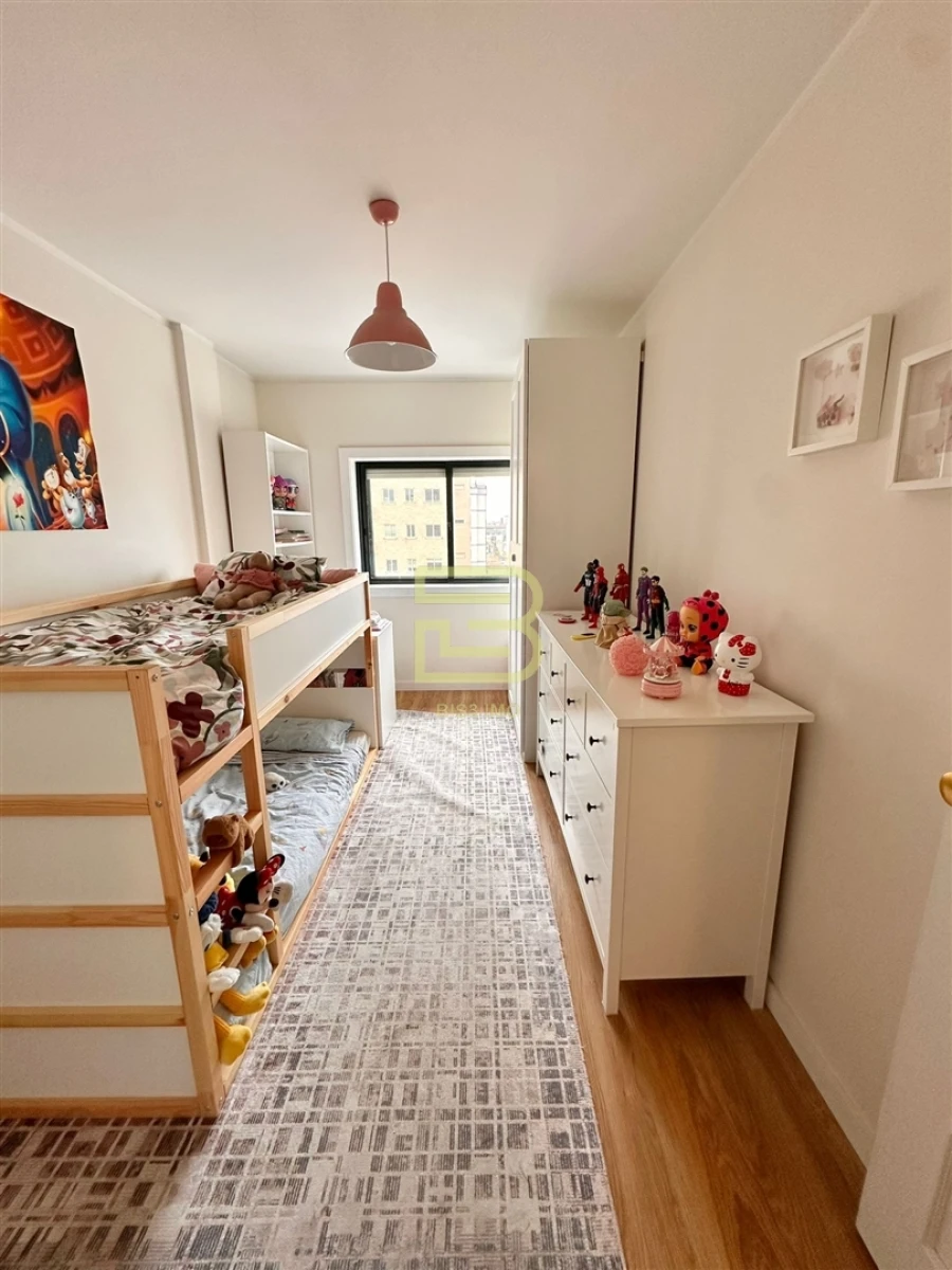 Apartamento T2 para Venda em Mafamude e Vilar do Paraíso Foto 9