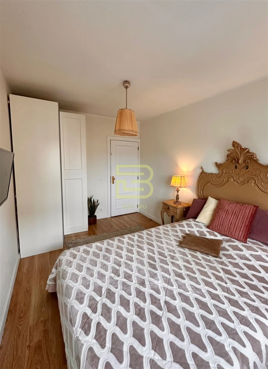 Apartamento T2 para Venda em Mafamude e Vilar do Paraíso Foto 14