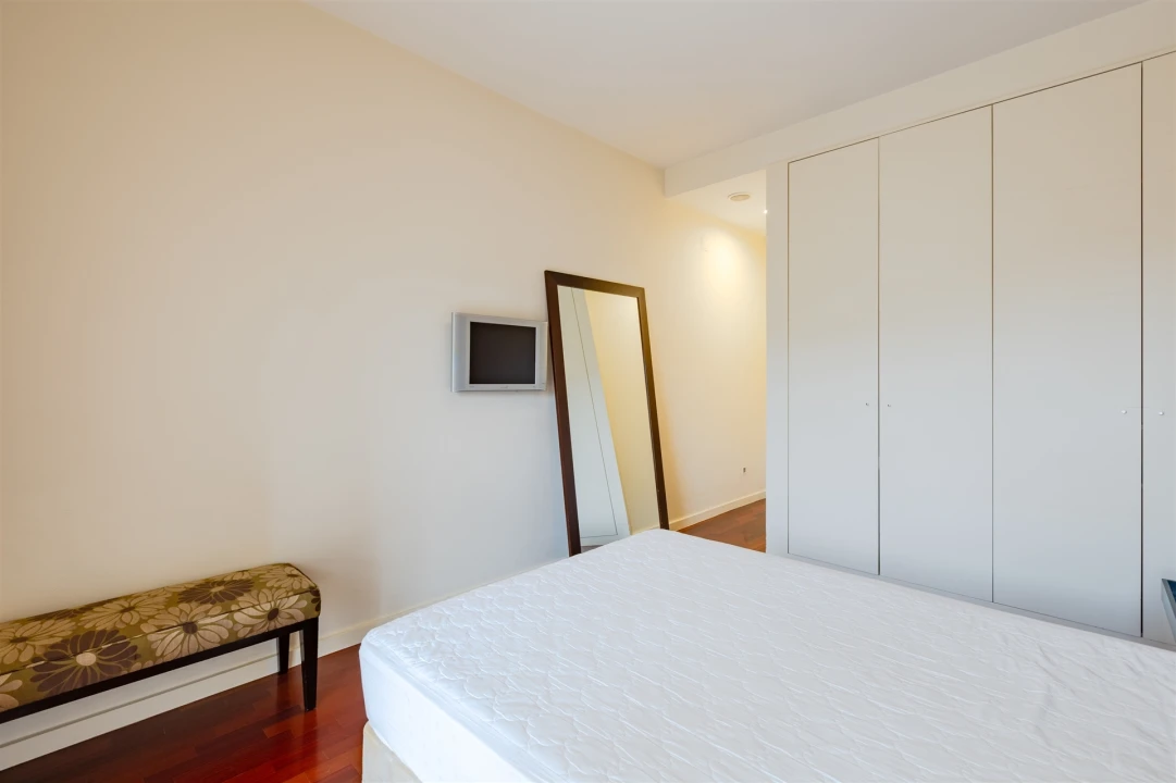 Apartamento T2 para Arrendamento em Paranhos Foto 28