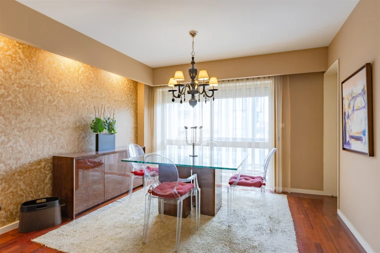 Apartamento T2 para Arrendamento em Paranhos Foto 3