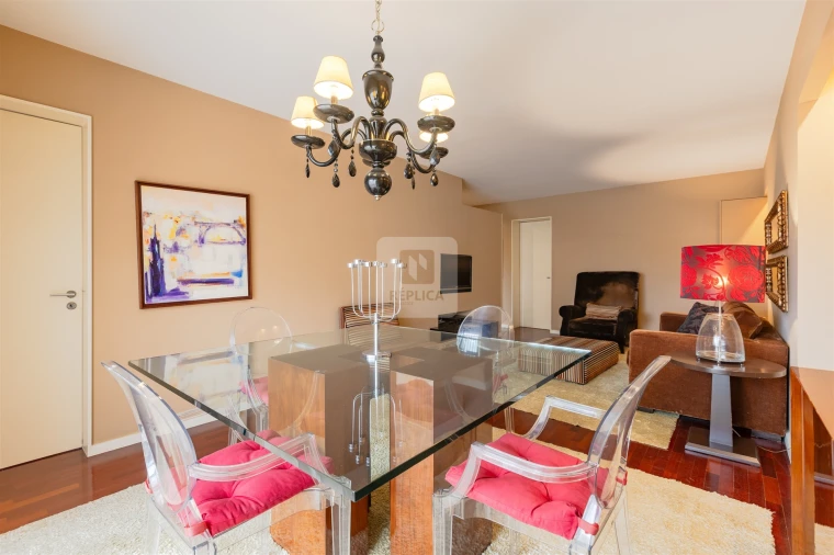 Apartamento T2 para Arrendamento em Paranhos Foto 2