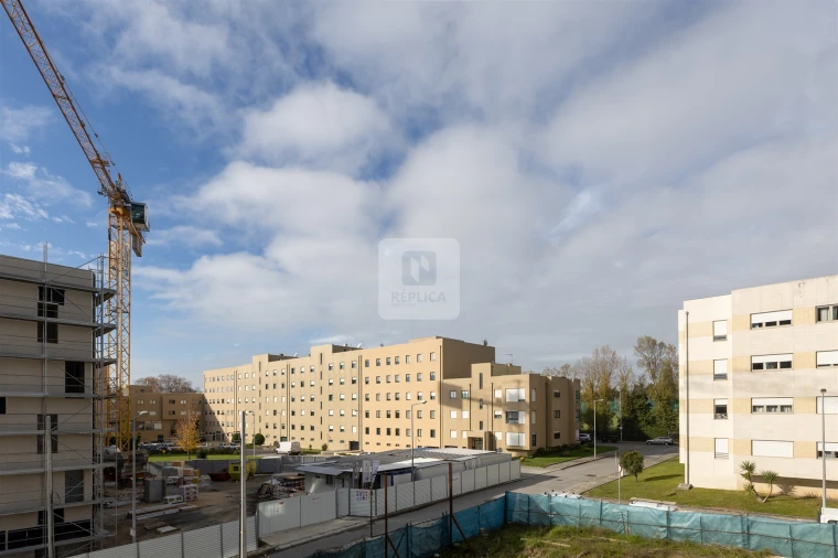 Apartamento T1 para Arrendamento em São Mamede de Infesta e Senhora da Hora Foto 21