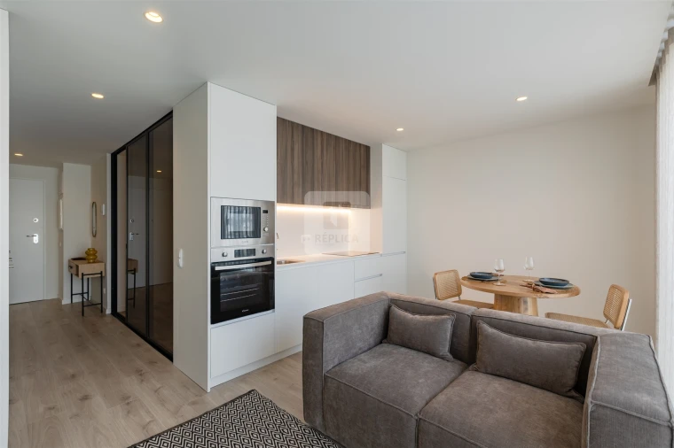 Apartamento T1 para Arrendamento em São Mamede de Infesta e Senhora da Hora Foto 2