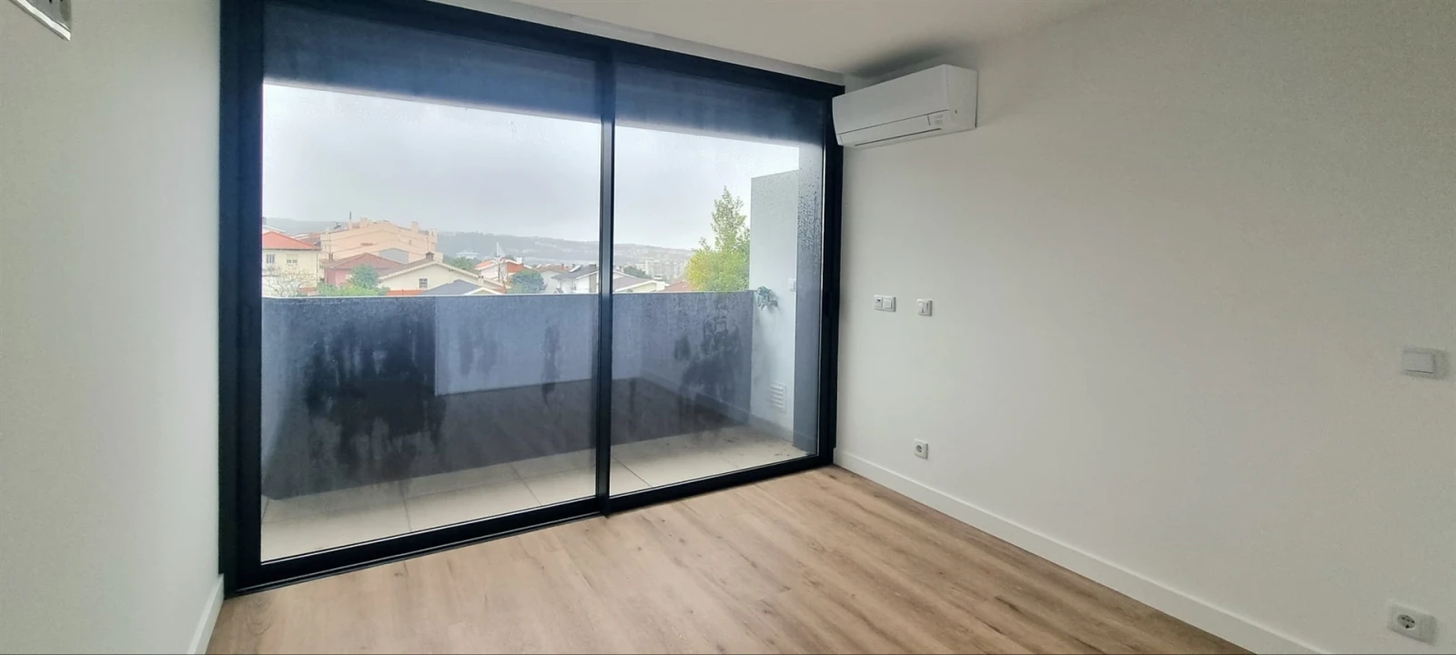Apartamento T2 para Venda em Santo Antonio dos Olivais Foto 17