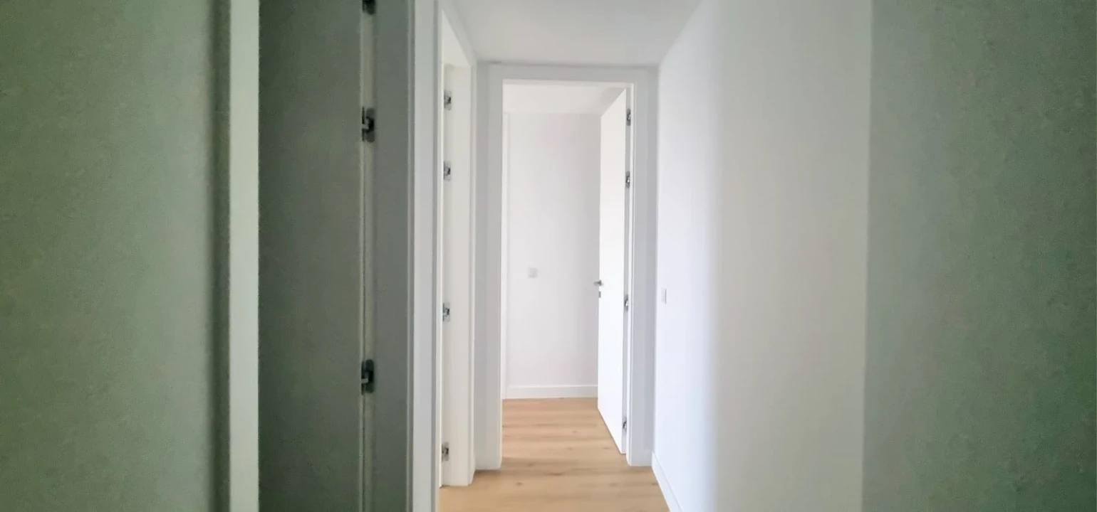 Apartamento T2 para Venda em Santo Antonio dos Olivais Foto 15