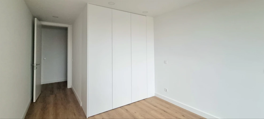 Apartamento T2 para Venda em Santo Antonio dos Olivais Foto 8
