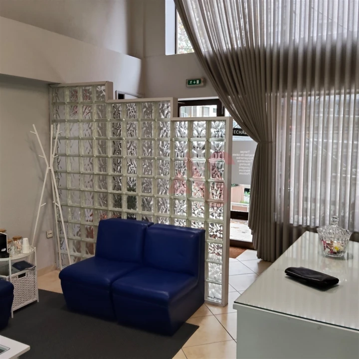 Loja para Venda em Vila Nova de Famalicão e Calendário Foto 3