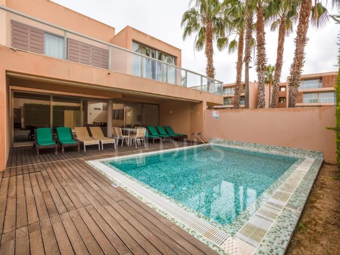 Moradia T4 para Venda em Guia