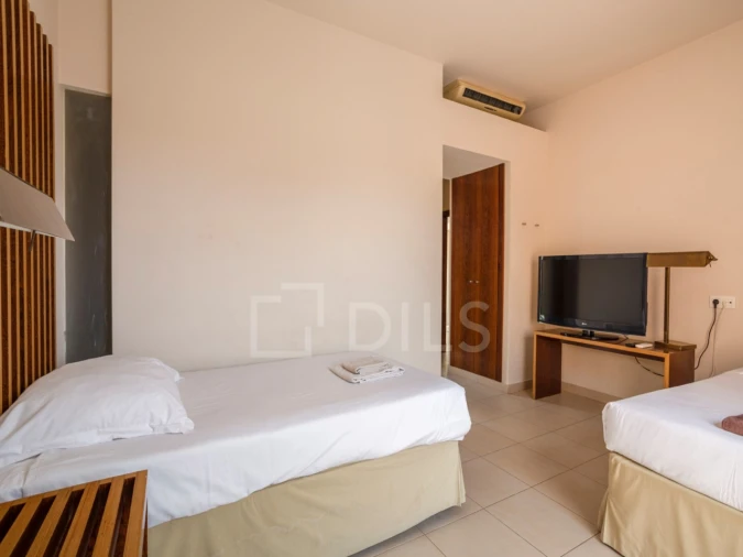 Moradia T4 para Venda em Guia Foto 17