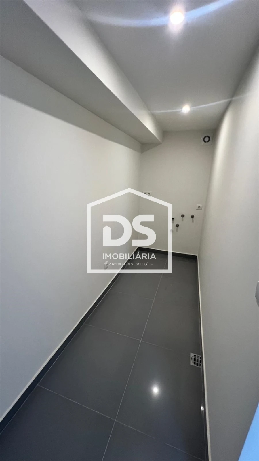 Apartamento T1 para Venda em Leiria, Pousos, Barreira e Cortes Foto 2