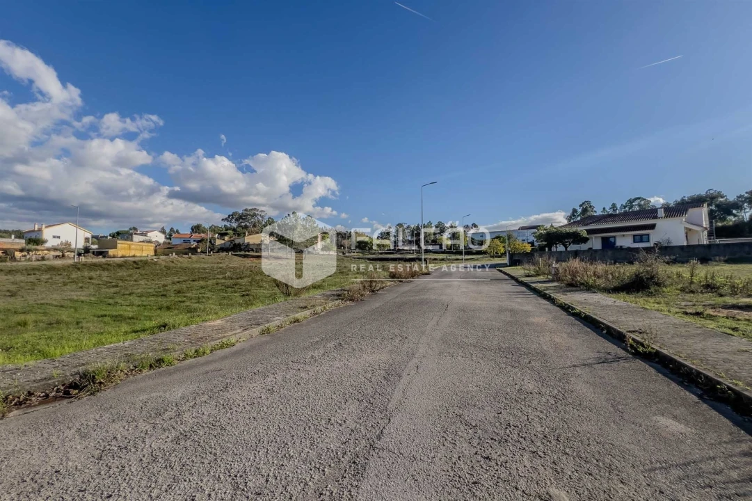 Terreno para Venda em Alcanede Foto 33