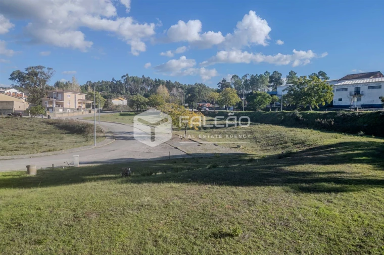 Terreno para Venda em Alcanede Foto 24