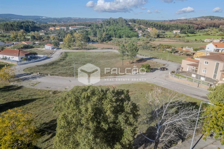 Terreno para Venda em Alcanede Foto 17