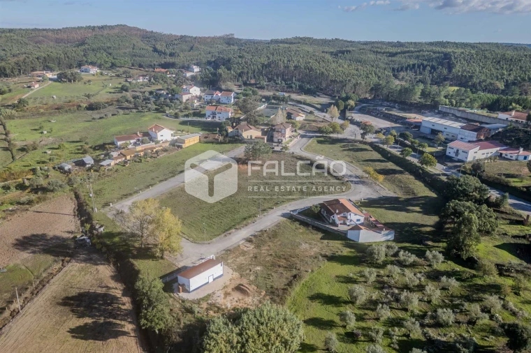 Terreno para Venda em Alcanede Foto 10