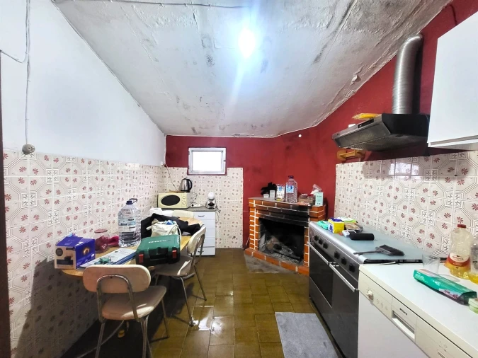 Moradia T3 para Venda em Tavares (Chãs, Várzea e Travanca) Foto 3