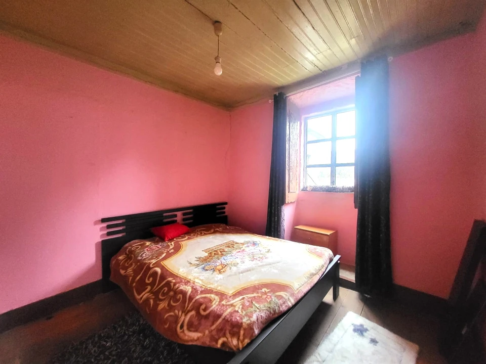 Moradia T3 para Venda em Tavares (Chãs, Várzea e Travanca) Foto 8