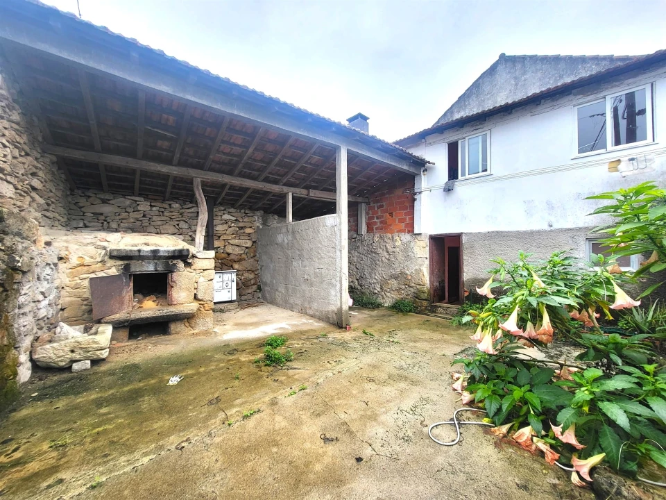 Moradia T3 para Venda em Tavares (Chãs, Várzea e Travanca) Foto 15