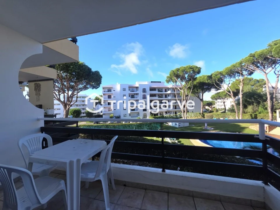 Apartamento T2 para Venda em Quarteira Foto 2