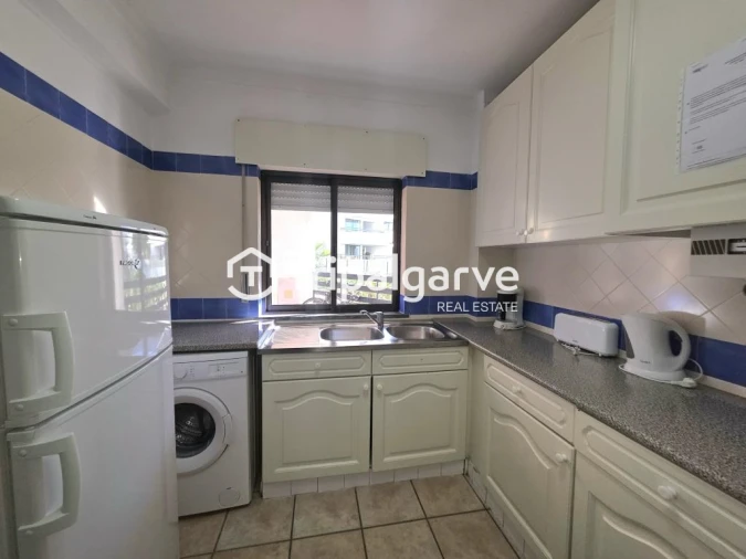 Apartamento T2 para Venda em Quarteira Foto 10