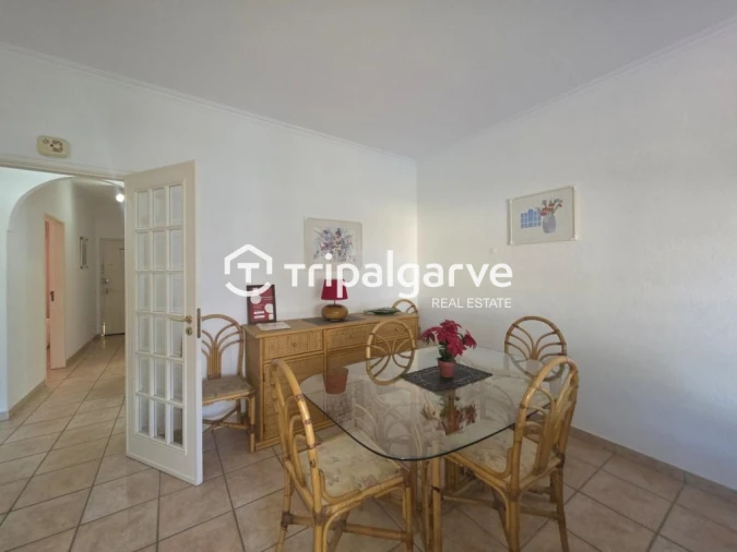 Apartamento T2 para Venda em Quarteira Foto 7