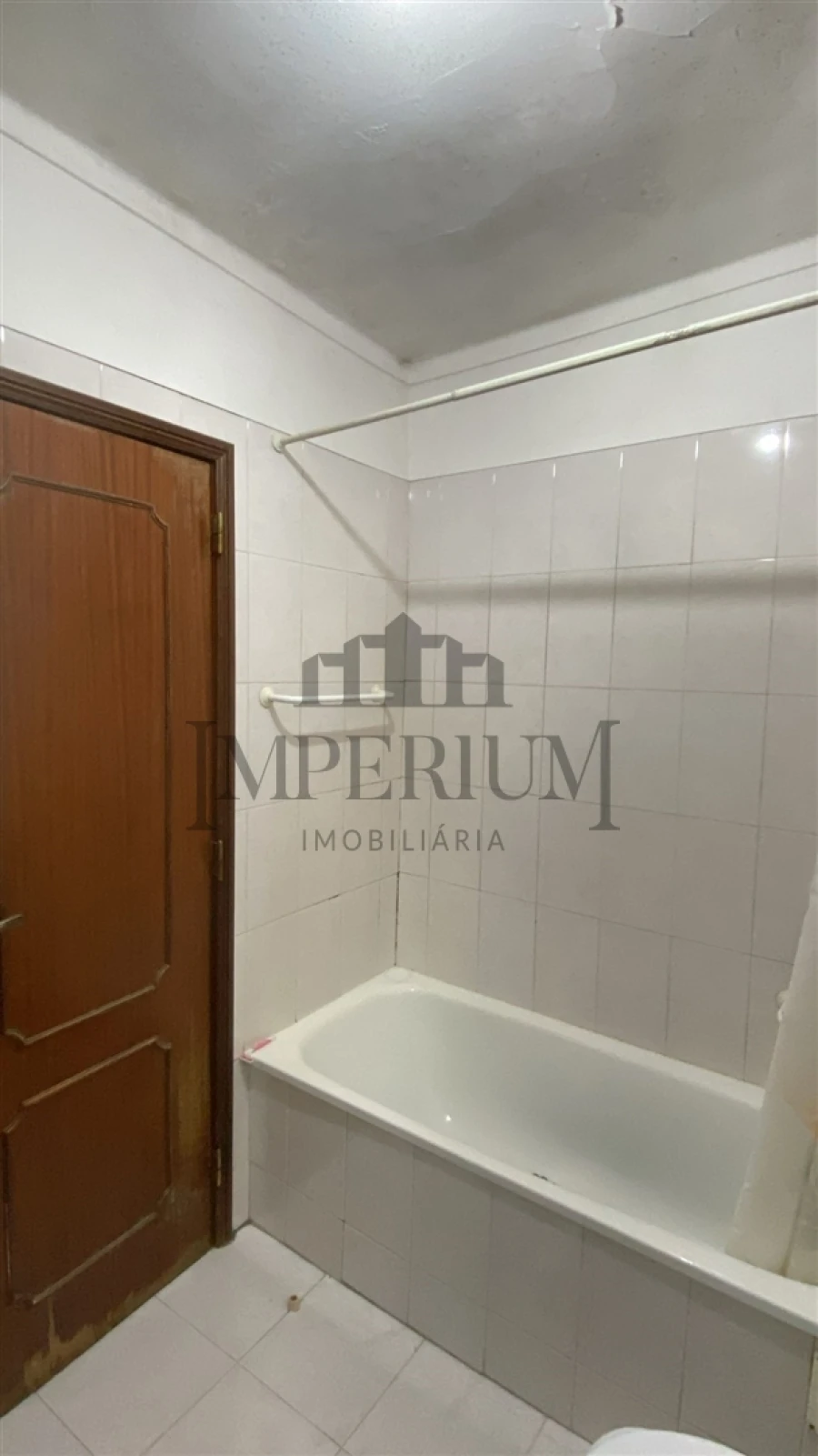 Apartamento T2 para Venda em Carregado e Cadafais Foto 8