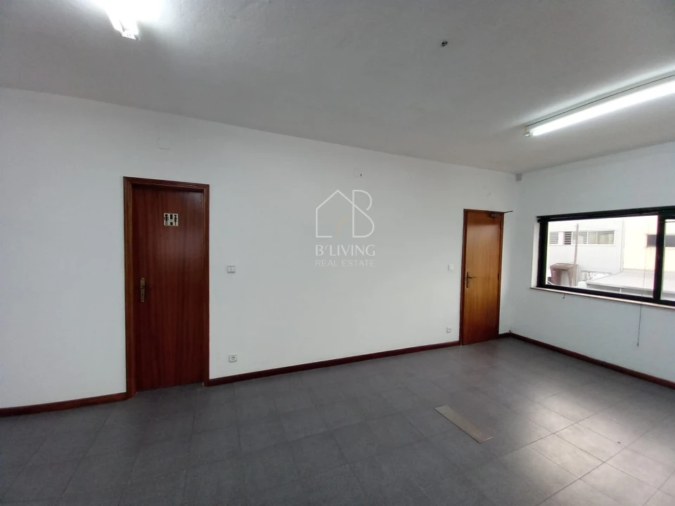 Armazém para Venda em Adaufe Foto 22