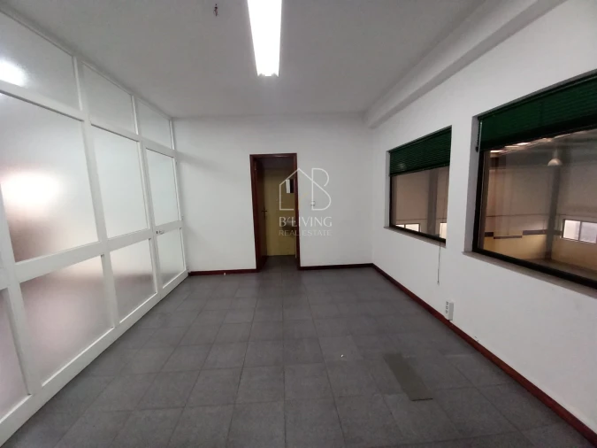 Armazém para Venda em Adaufe Foto 20