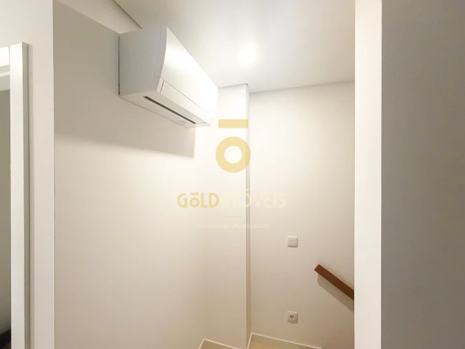 Moradia T3 para Venda em Recezinhos (São Mamede) Foto 13